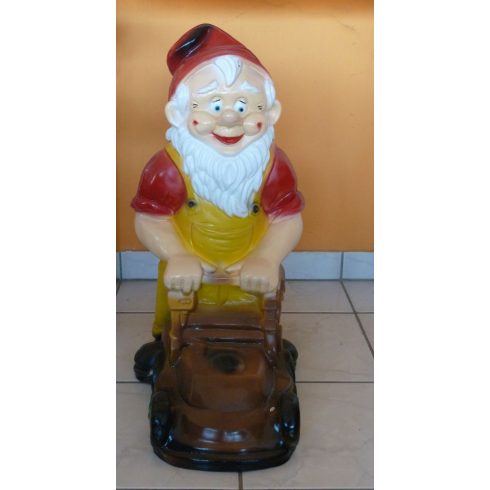 Kerti törpe-Fűnyíróval/nagyobbal-71cm