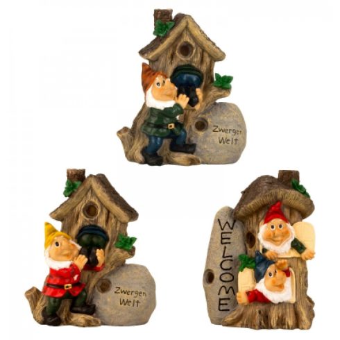 Kerti törpe-22cm-ház előtt-zöld kabátos