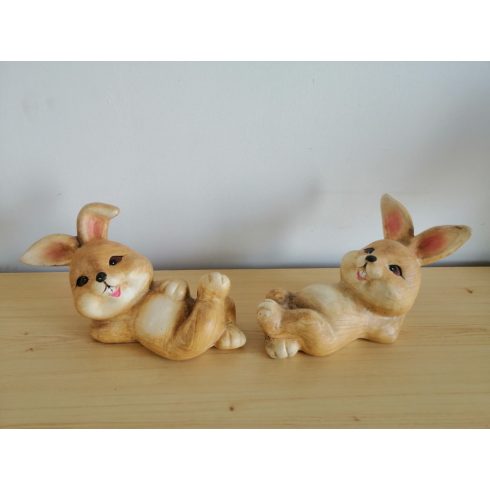 Nyúl- 10cm-háton fekvő-kajla fülű