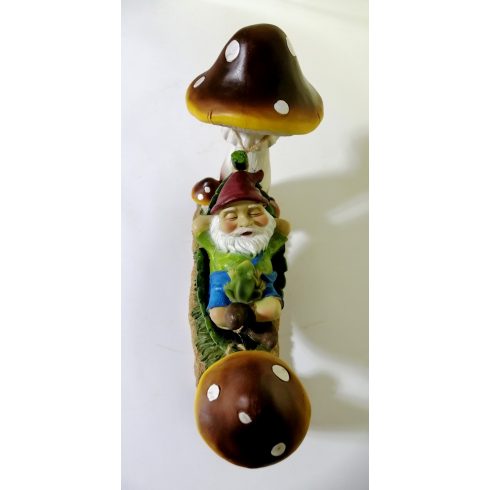 Kerti törpe-22cm-gombás függőágyban pihenő
